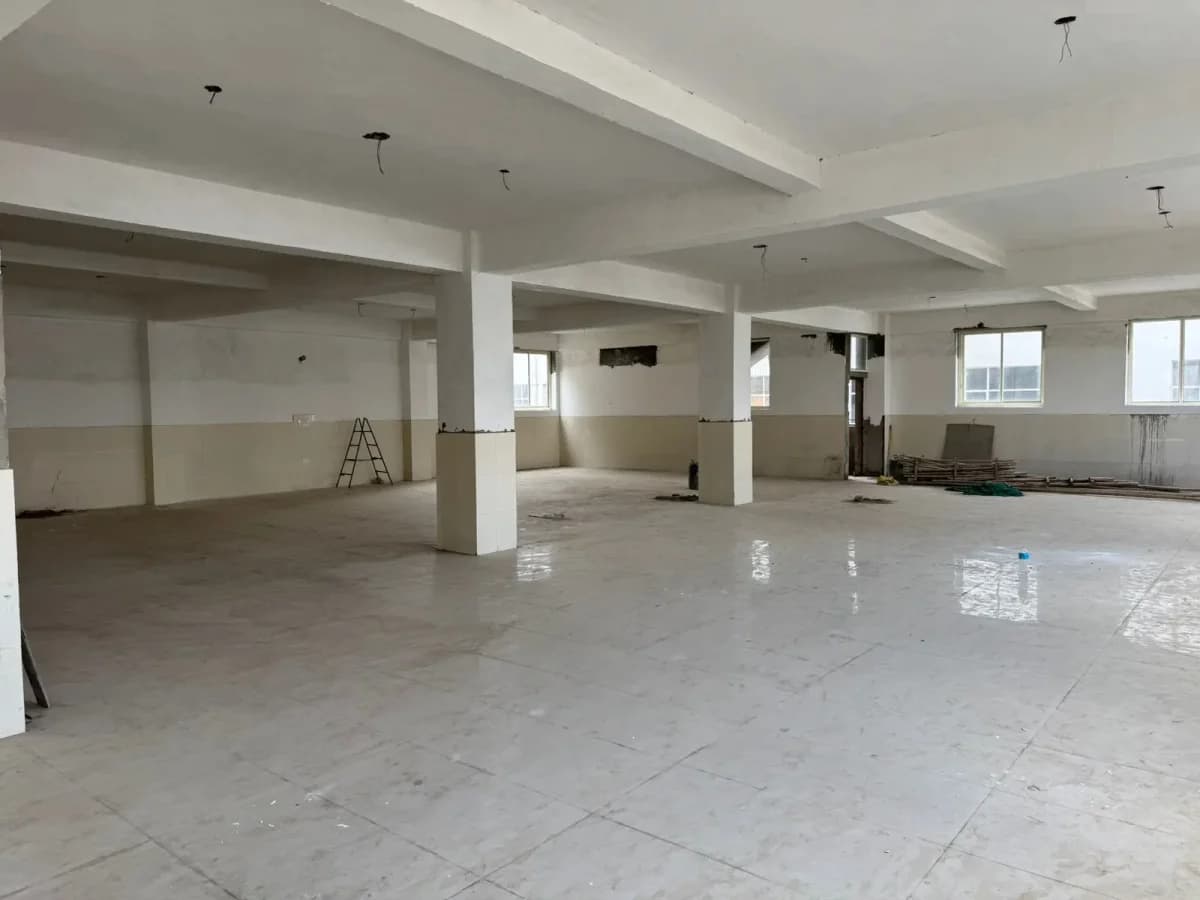 Interior photo — 5,700 sq ft Industrial Space for Lease in Sector 27, Faridabad in Industrial, Sector 27, Faridabad